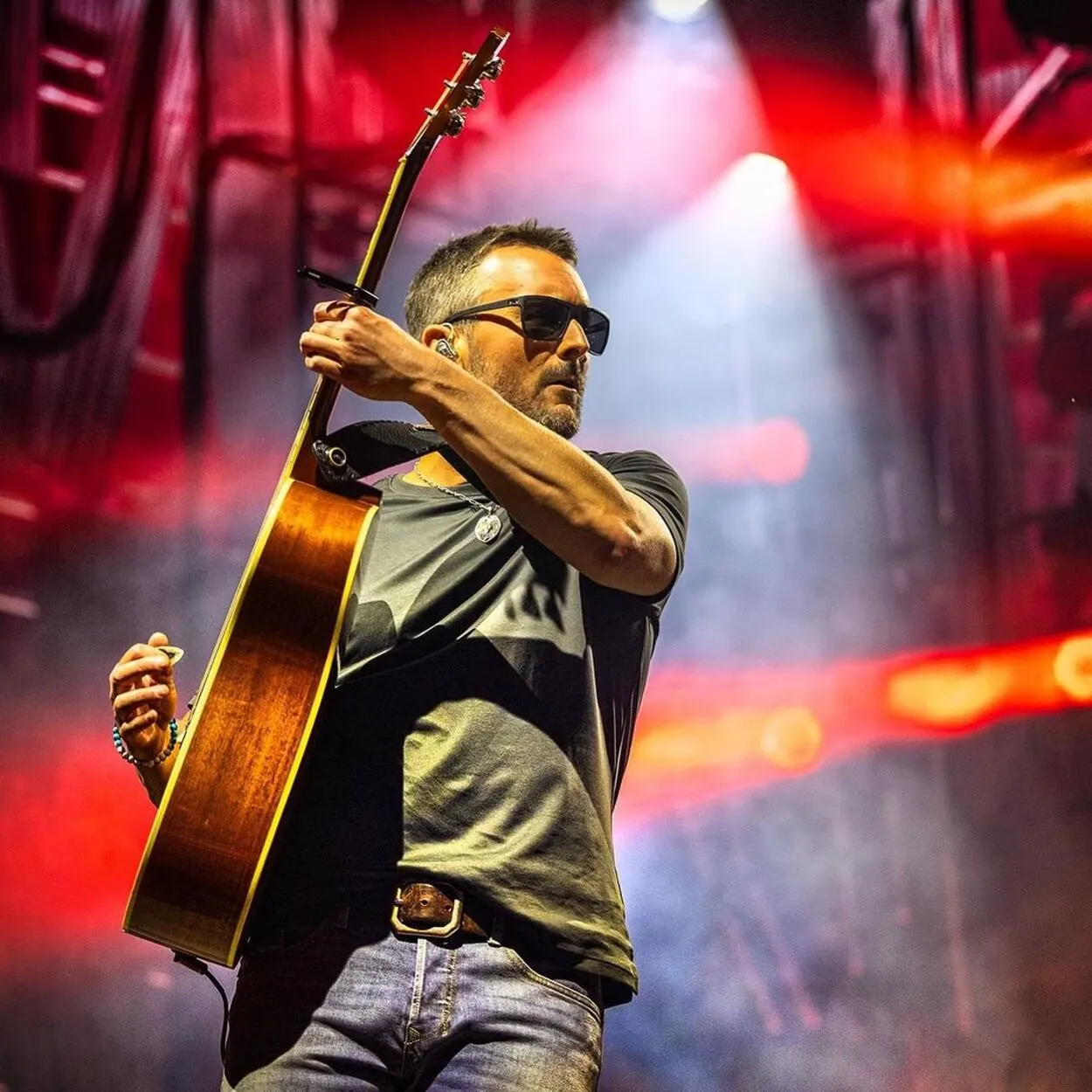 Eric Church Performing In Country Thunder