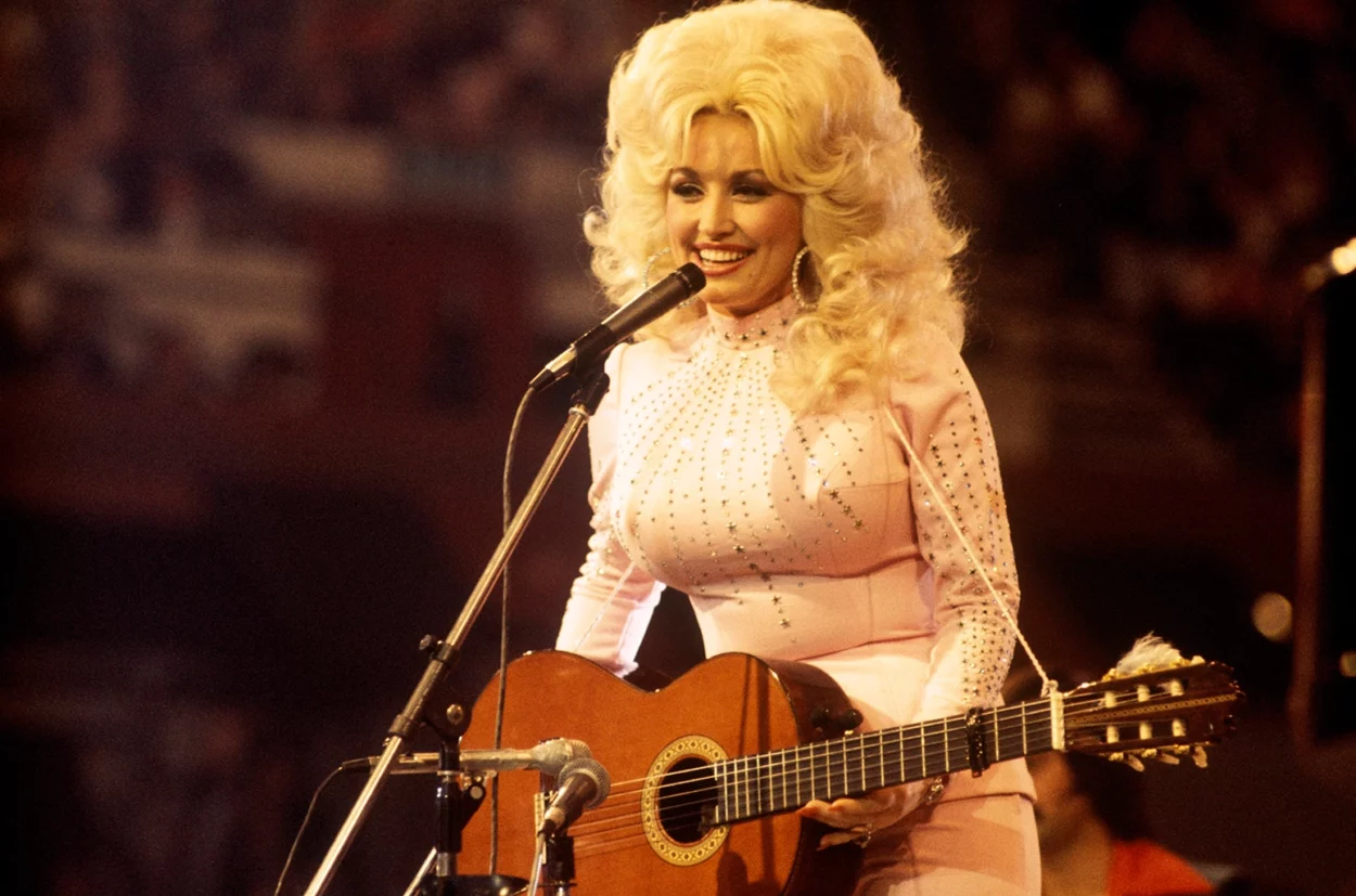 Dolly Parton while performing