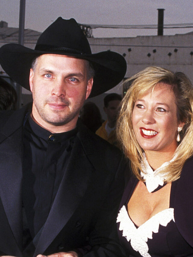 Insights into Garth Brooks’ Initial Spouse, Sandy Mahl