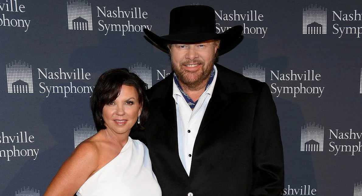 Tricia-Lucus-and-Toby-Keith-