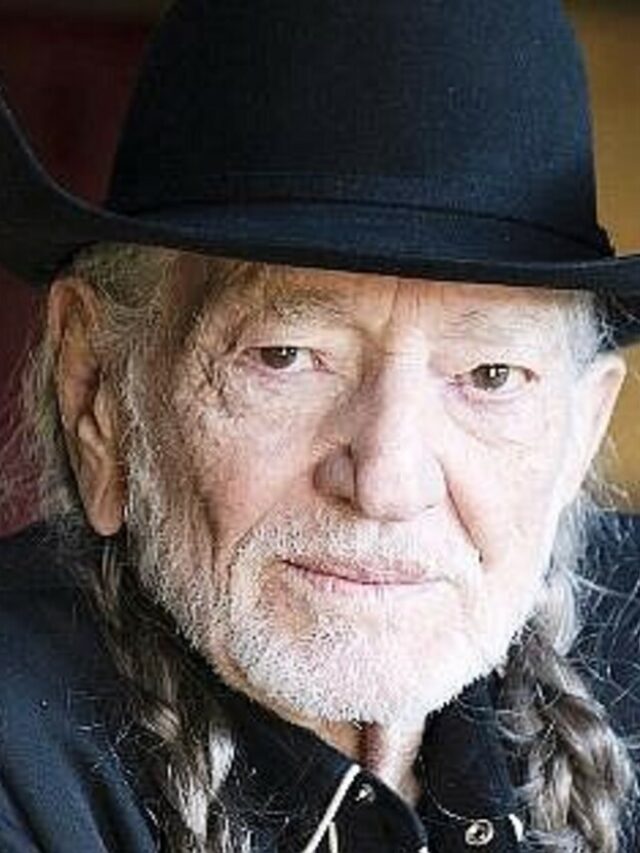 Has Willie Nelson Passed Away (Disproving Rumours)