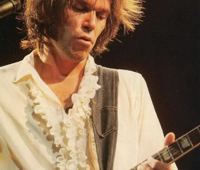 cropped-neil-young-2.jpg